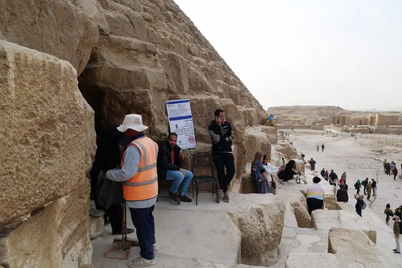Jednodniowa wycieczka do Kairu z Marsa Alam – piramidy i muzeum samolotem – zdjęcie 14