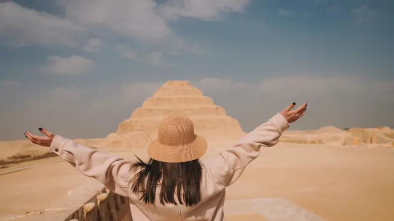 Private Giza & Saqqara Tour from Sahl Hasheesh | Memphis & Khan El Khalili Bazaar - Photo 1 - Image 3