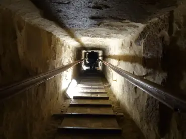 Sahl Hasheesh: Muzeum Kairskie, Giza i wstęp do Piramidy Cheopsa – zdjęcie 4