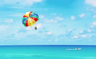 From El Gouna: Private Orange Bay Speedboat with Snorkeling & Parasailing - Photo 4