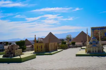 Hurghada: Mini Egypt Park Entry Ticket, Tour, and Transfers - Photo 3