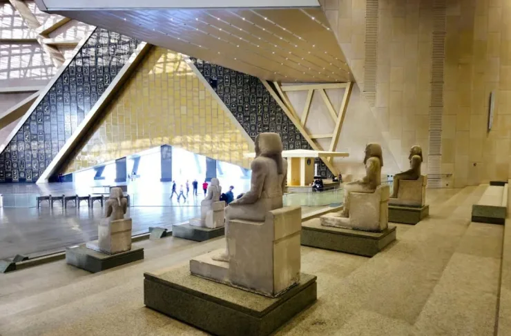 Jednodniowa wycieczka do Kairu z Marsa Alam – piramidy i muzeum samolotem – zdjęcie 26