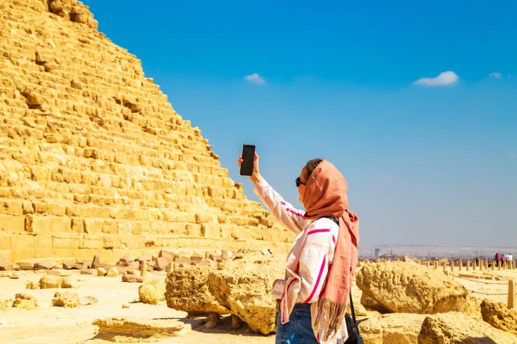 Jednodniowa wycieczka do Kairu z Marsa Alam – piramidy i muzeum samolotem – zdjęcie 8