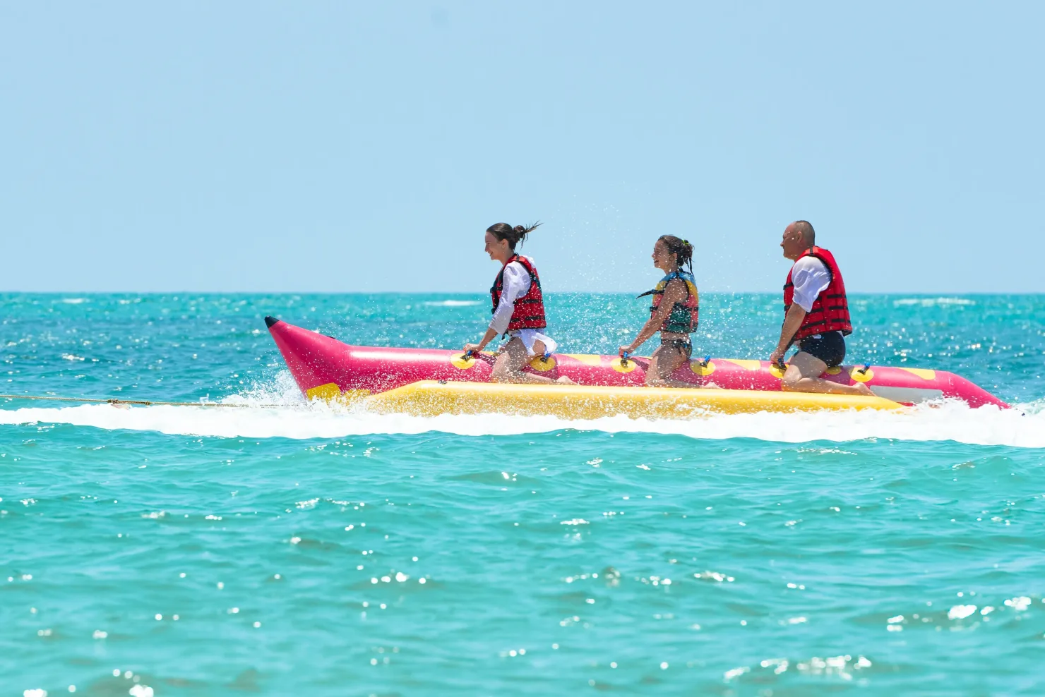 Sharm El Sheikh: Parasailing with Optional Banana Boat Ride - Photo 3