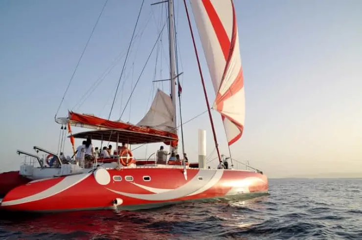 Hurghada: Catamaran Sailing Cruise with Snorkeling and Lunch - Photo 3