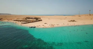 Hurghada: Giftun Island Tour with Snorkeling & Buffet Lunch - Photo 2