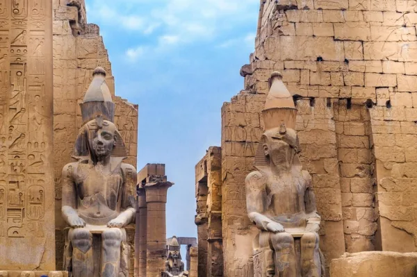 Luxor: Tour privato di un giorno ai punti salienti di Luxor con prelievo