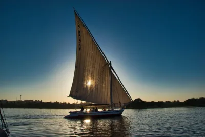 Luxor: Privat solnedgangstur i felucca på Nilen - Luxor