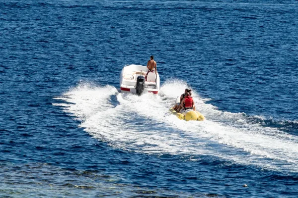 Sharm El Sheikh: Parasailing and Speedboat Snorkeling Trip - Photo 1