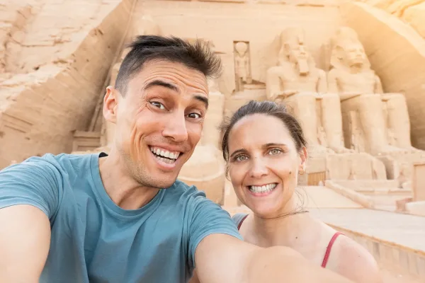 Safaga: Tour privato di due giorni di Luxor e Abu Simbel