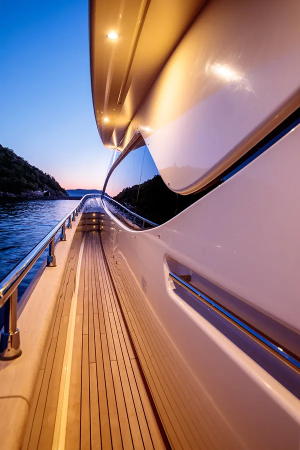Makadi: Crociera Privata in Yacht per Avvistamento Delfini con Sosta all'Isola e Snorkeling