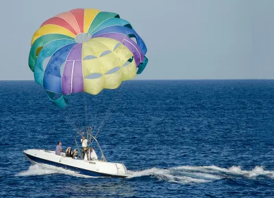 Sharmist: ATV-safari, parasailing, klaaspaat ja veespordialad — 5 tundi