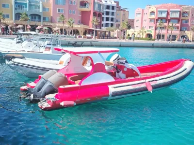 Safaga: Orange Island Speedboat Full Day Tour with Drinks — 4 hours