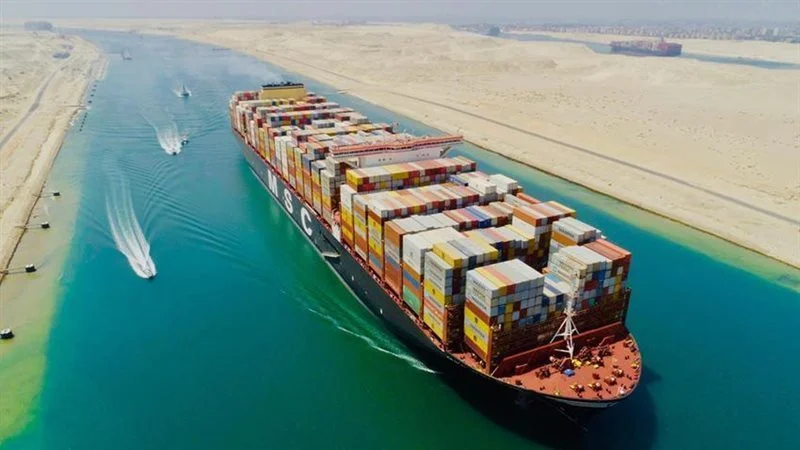 Container ship in the Suez Canal