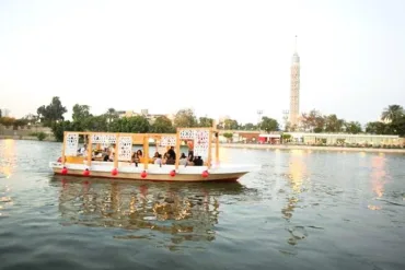Sahl Hasheesh: Cairo & Giza Pyramids, Museum & Nile Boat - Image 1