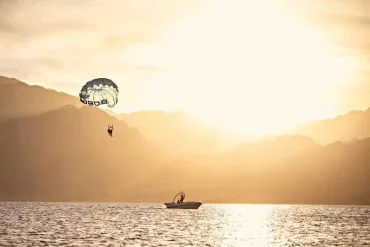 Soma Bay: Orange Island Trip with Snorkel & Parasailing - Image 4