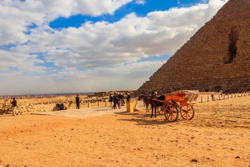 Cairo: Sightseeing Tour to Pyramids of Giza & Sphinx - Image 17