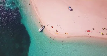 Orange Bay Island, Hurghada — white sandbar and turquoise lagoon