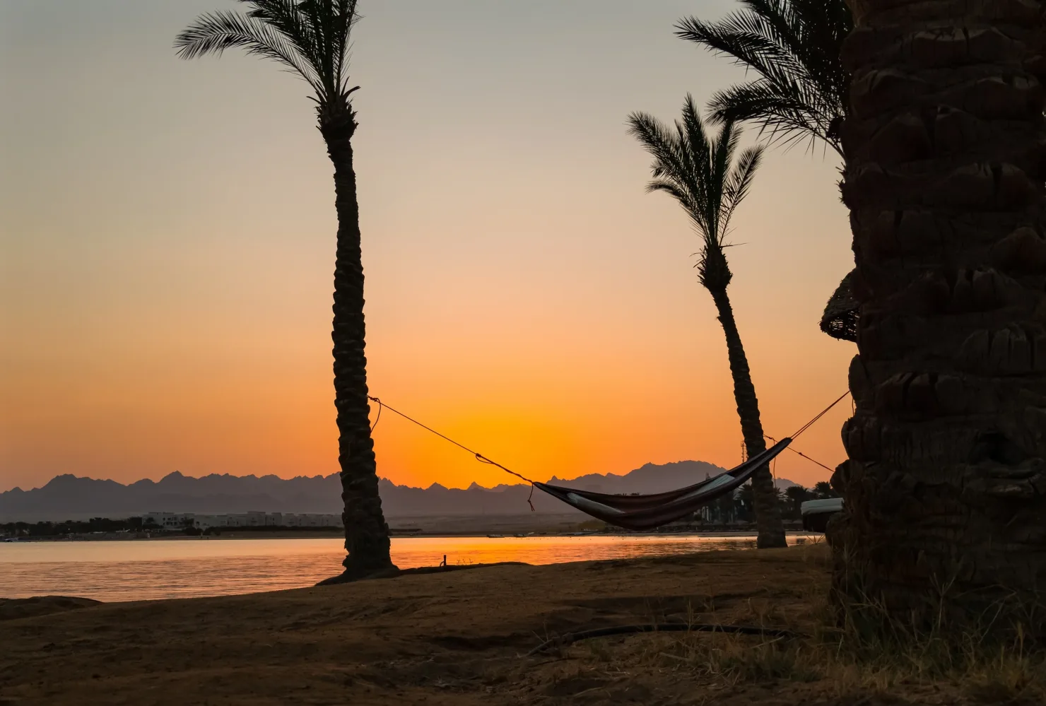 Sahl Hasheesh: Orange Island Trip with Snorkel & Parasailing - Photo 4
