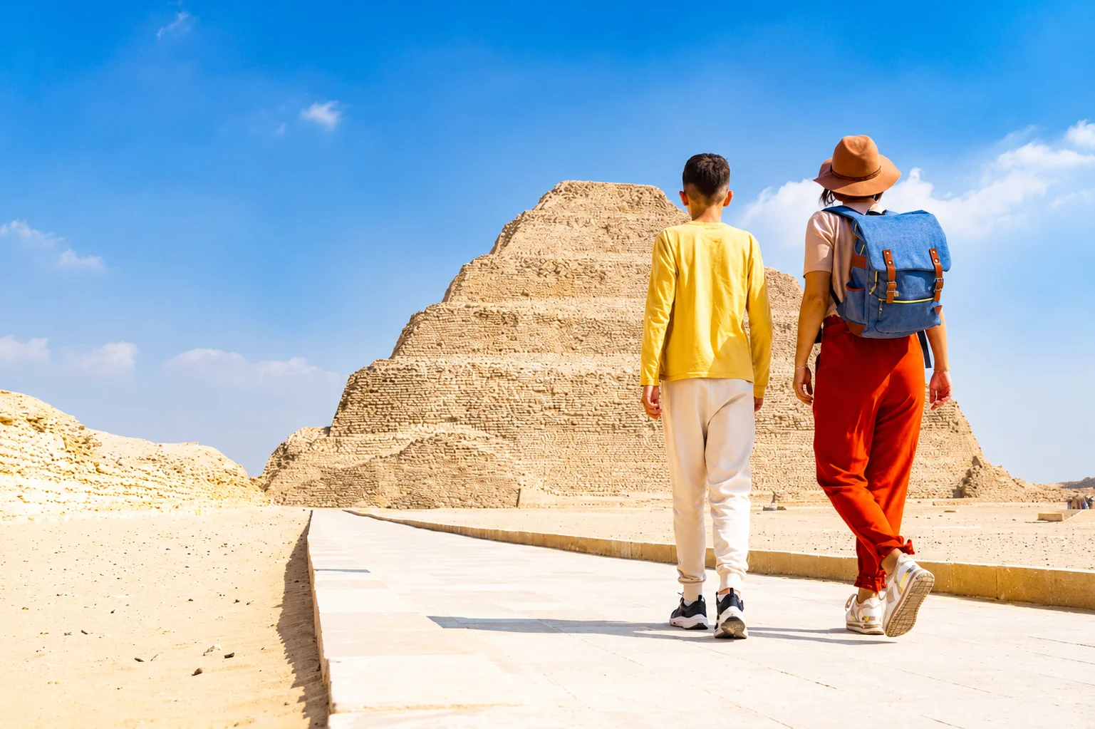 Kairo: Ganztägige Tour zu den Pyramiden, Sakkara und Memphis mit Mittagessen