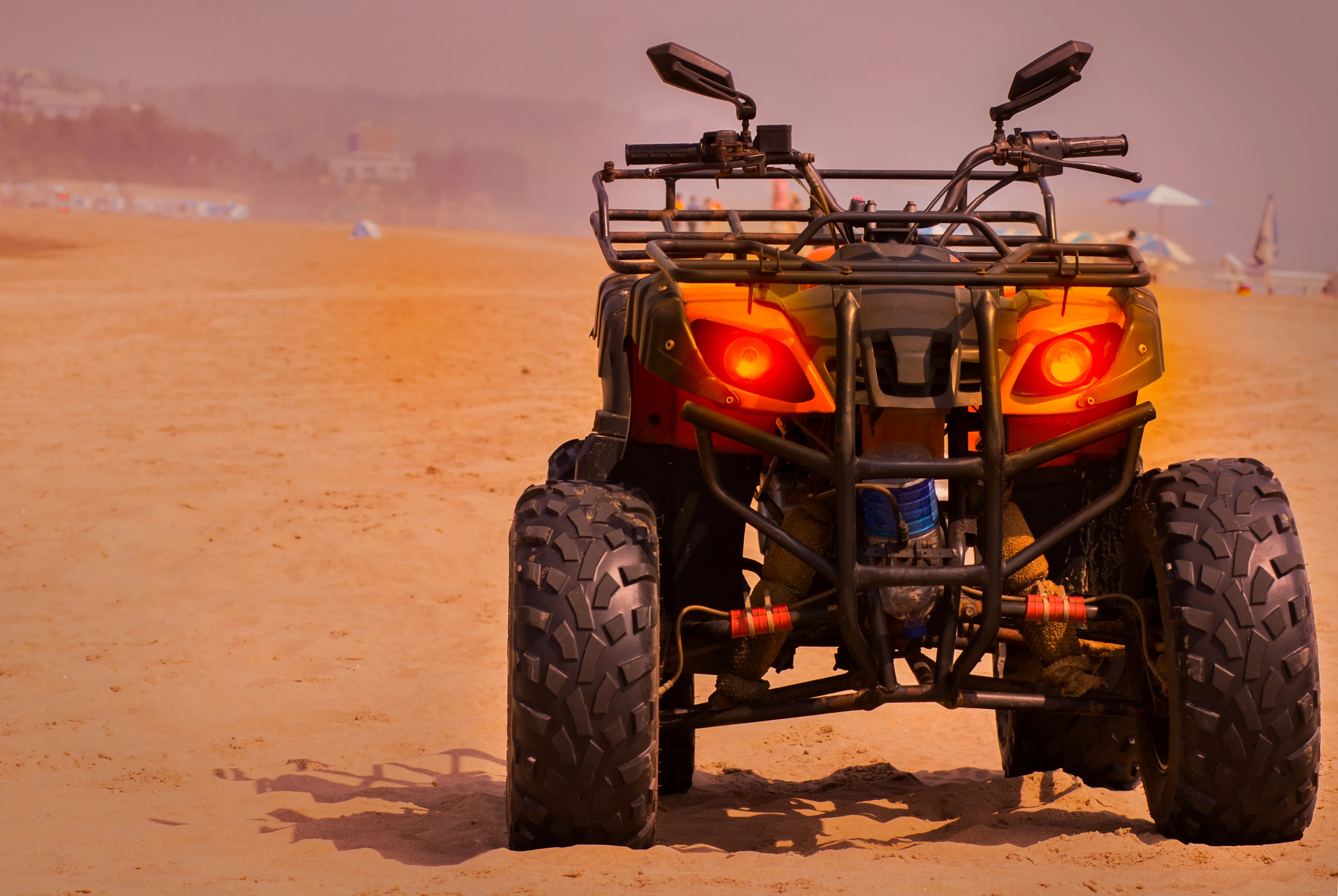Makadi Bay: Quad, Jeep, Camel, and Buggy Safari with BBQ Dinner