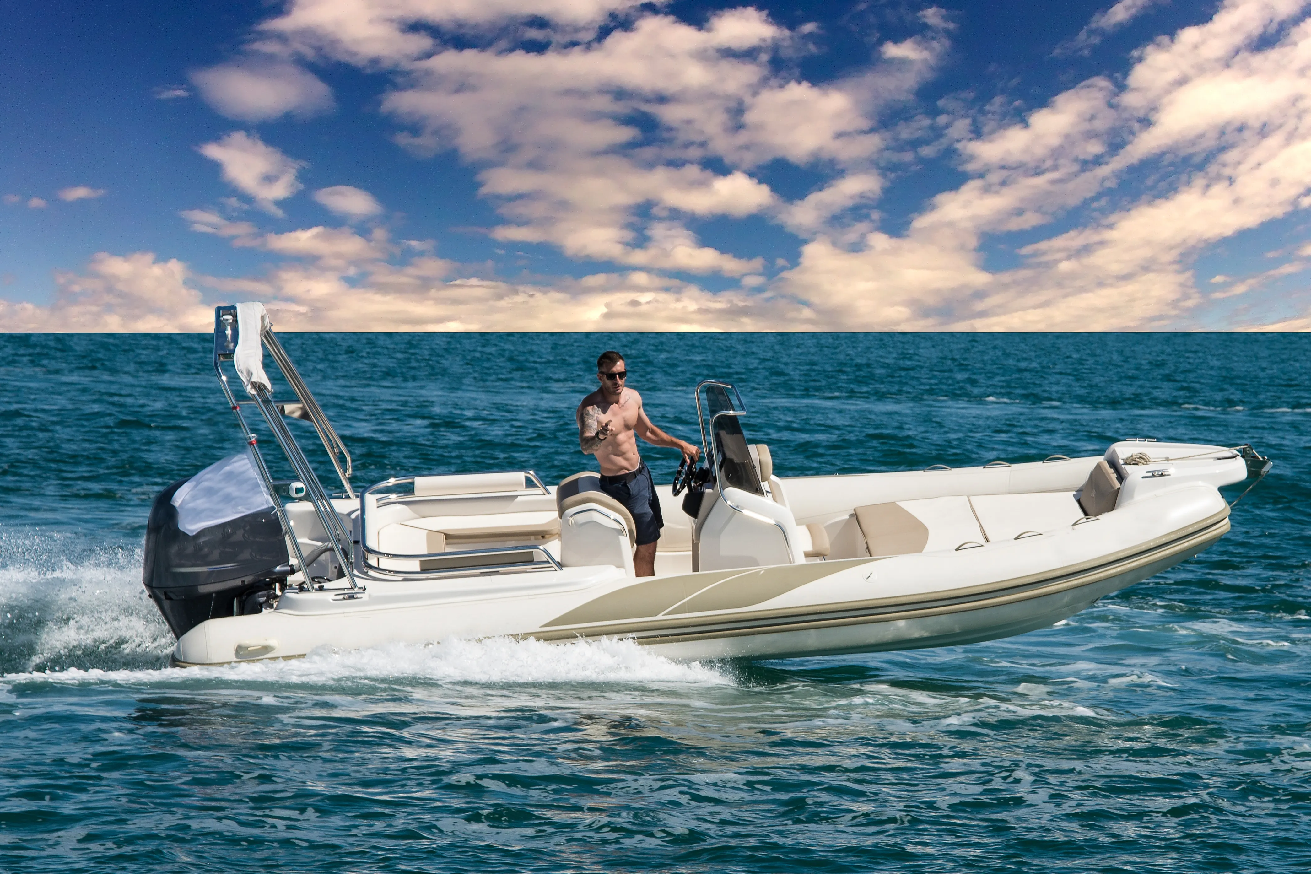From El Gouna :Speedboat to Orange & Paradise with Transfers