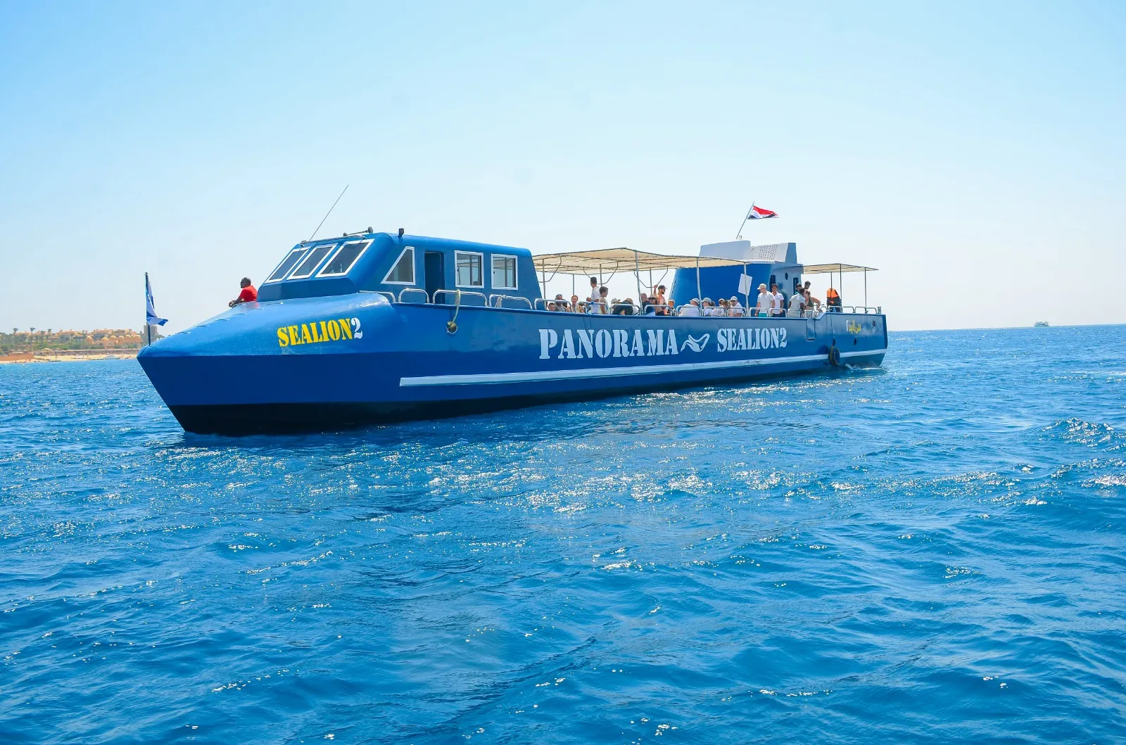 From Safaga: Scenic Submarine Tour with Snorkeling and Transfer