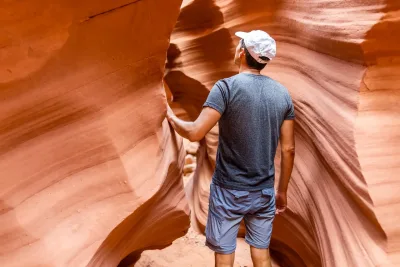 Sharm El Sheikh: Canionul Colorat, Gaura Albastră și Excursie de o Zi în Dahab