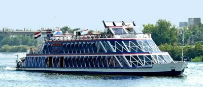 Cairo Nile Dinner Cruise – En kveld med eleganse, smak og kultur