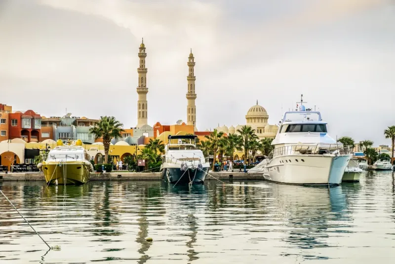 Hurghada: Orange Island Boat Trip with Snorkel & Parasailing - Photo 6