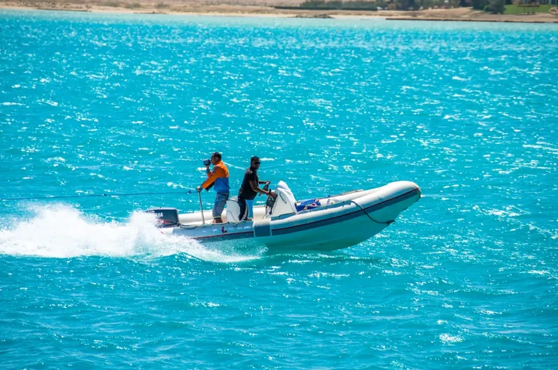 Sharm El Sheikh: Prywatna wycieczka łodzią motorową na wyspę Tiran – zdjęcie 2