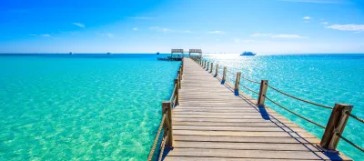 From Safaga : Orange Bay and Snorkeling Cruise Tour with Lunch